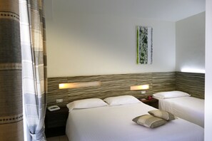Standard Room | Minibar, in-room safe, blackout drapes, cribs/infant beds