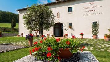 Entrada de la propiedad