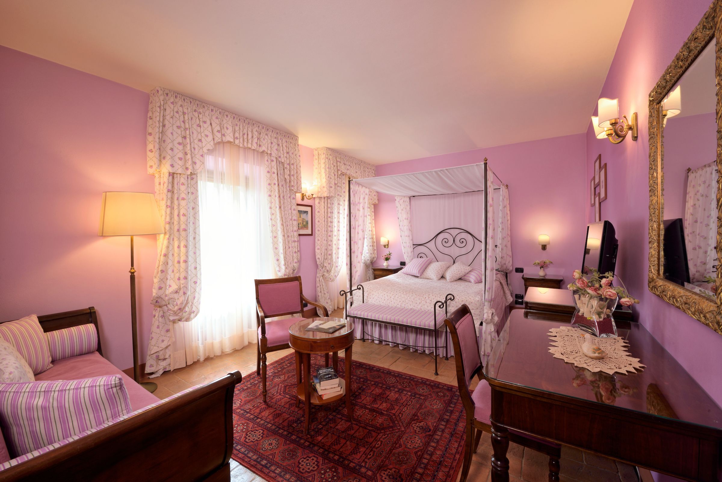 junior suite | egyptian cotton sheets, select comfort beds, minibar, in-room safe