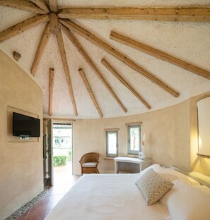 Bungalow Superior | Ropa de cama de alta calidad y minibar 