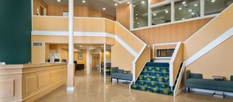 Quality Inn & Suites Middletown - Newport