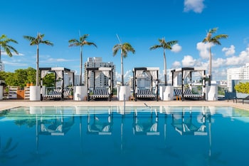 Outdoor pool, open 7:30 AM to 8 PM, cabanas (surcharge), sun loungers at South Beach Hotel