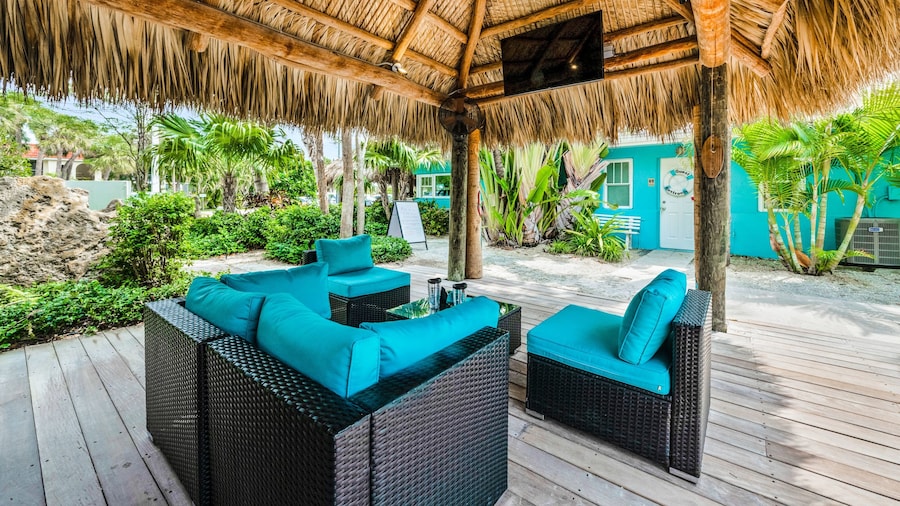 Tropical Breeze Resort