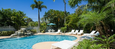 2 outdoor pools, pool umbrellas, pool loungers