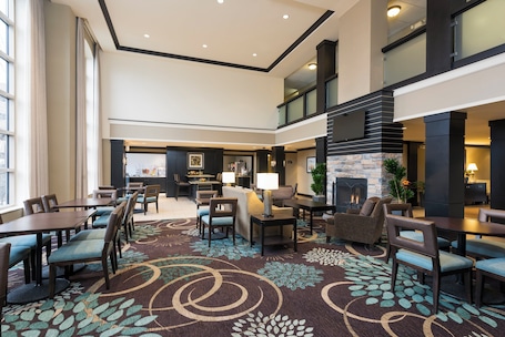 Staybridge Suites Chicago-Oakbrook Terrace by IHG