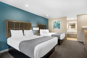 标准房, 2 张大床, 无烟房, 微波炉 | 羽绒被、加厚床垫、客房内保险箱、办公桌