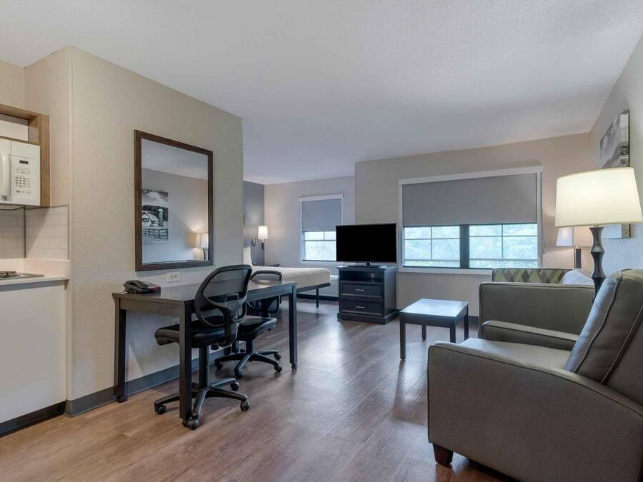 Studio, 1 kingsize bed, niet-roken | Een bureau, een strijkplank/strijkijzer, gratis wifi, beddengoed