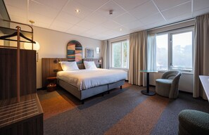 Coffres-forts dans les chambres, Wi-Fi gratuit, draps fournis