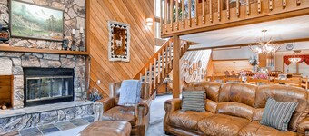 Ridgepoint Townhomes by East West Hospitality