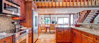 Ridgepoint Townhomes by East West Hospitality