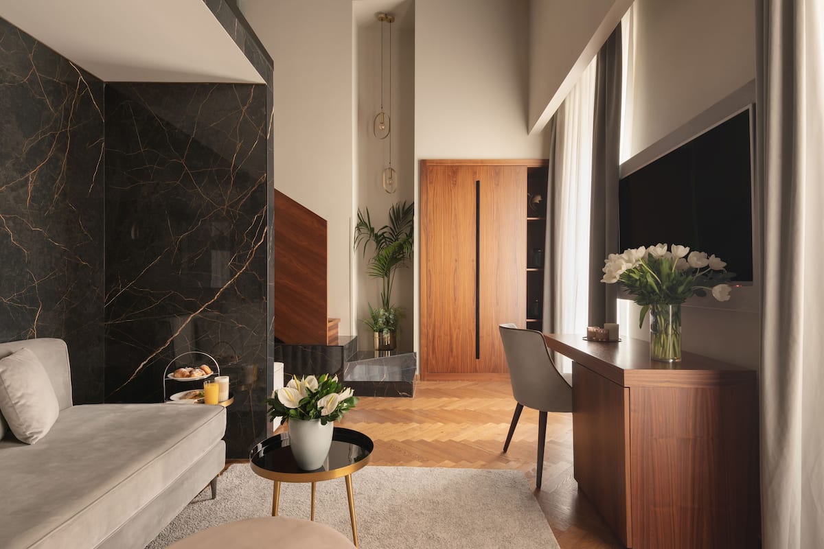 Imperial Suite Ariosto Vista Pantheon | Biancheria da letto di alta qualità, minibar, una cassaforte in camera