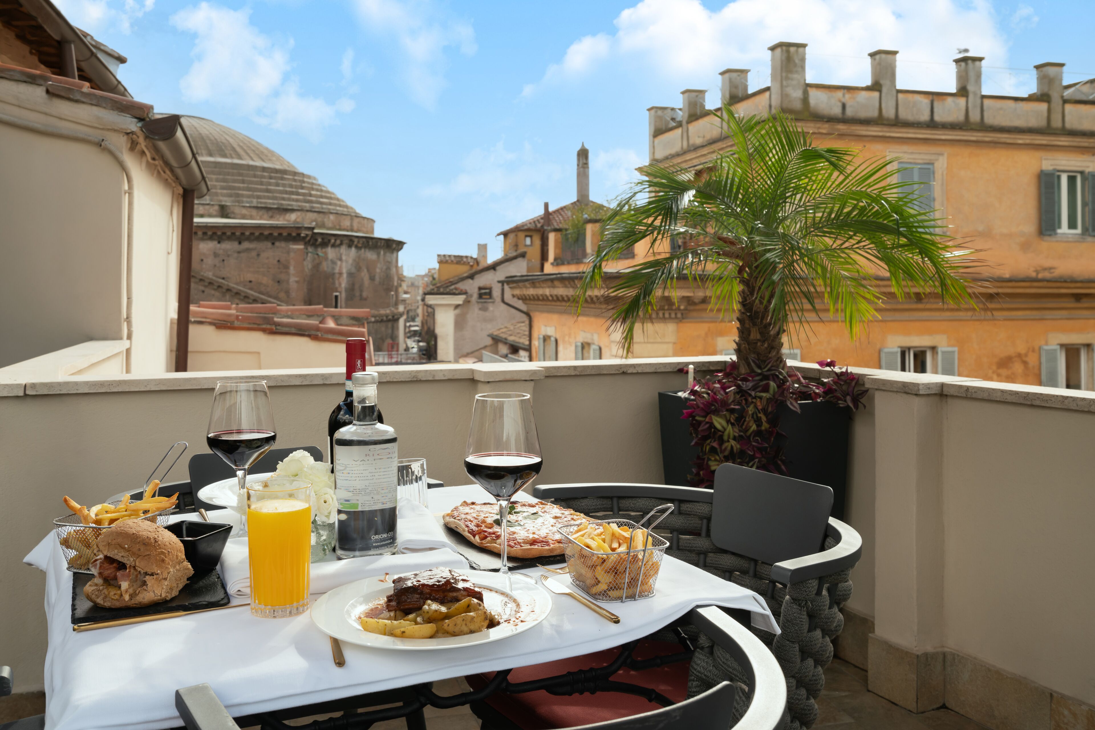 annex suite with private terrace pantheon view | terrace/patio