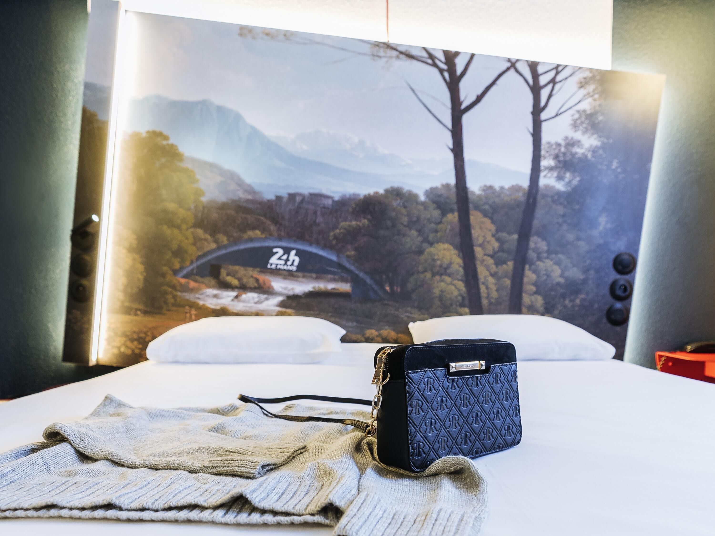 Standard Double Room, 1 Double Bed | Desk, blackout drapes, soundproofing, iron/ironing board