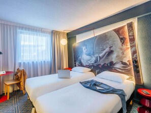 Rom – standard, 2 enkeltsenger | Skrivebord, blendingsgardiner, lydisolert og strykejern/-brett