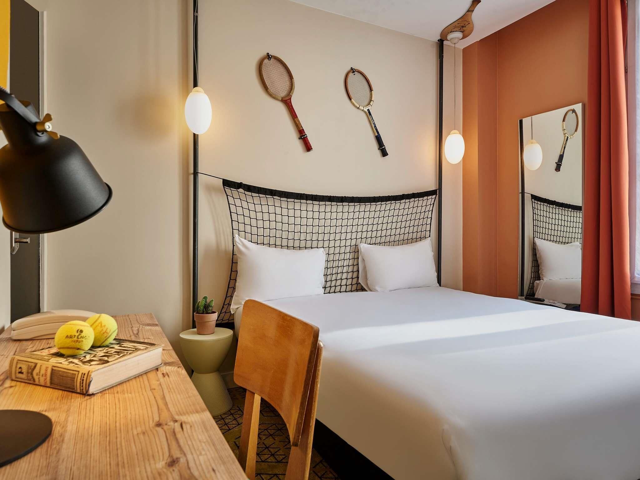 Zimmer, 1 Doppelbett | Schreibtisch, schallisolierte Zimmer, Bügeleisen/Bügelbrett