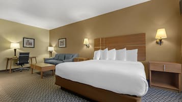 Standard Room, 1 King Bed, Accessible, Refrigerator & Microwave