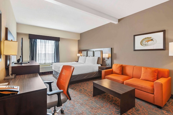 Best Western Plus Executive Inn - Toronto