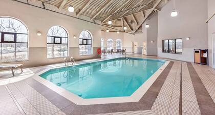 Best Western Plus Executive Inn