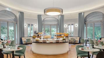 Daily buffet breakfast (EUR 29 per person)