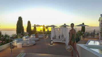 Außenpool, geöffnet von 09:30 Uhr bis 19:30 Uhr, Sonnenschirme