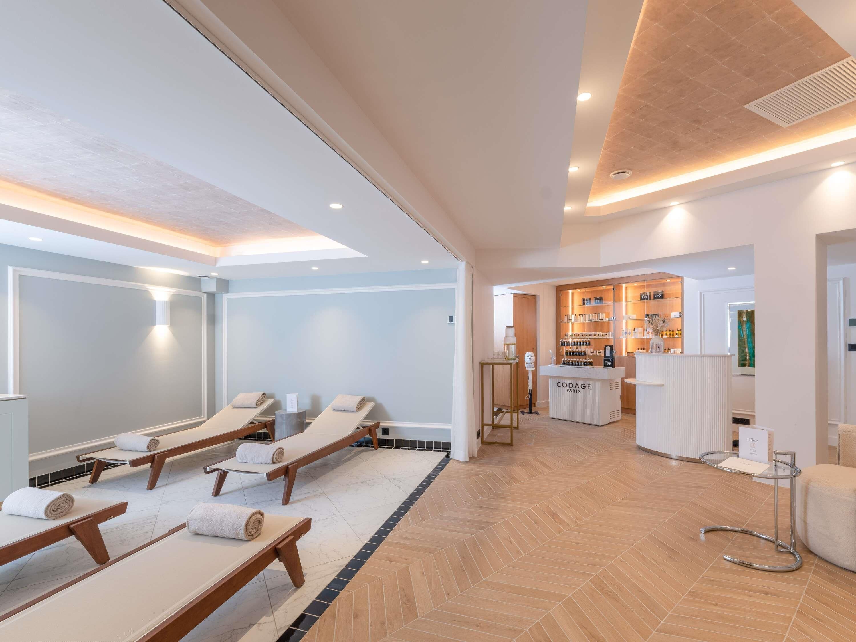 Couples treatment room(s), sauna, body treatments, hydrotherapy