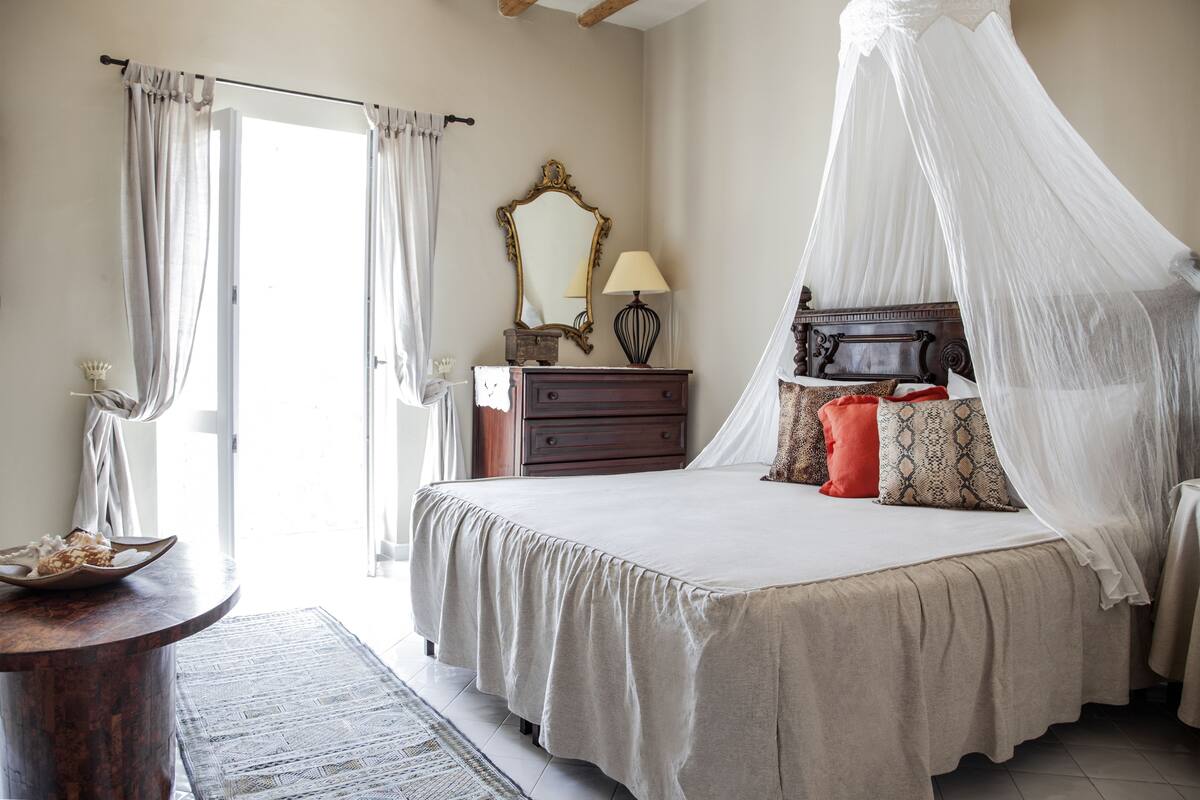 1 Schlafzimmer, italienische Bettbezüge von Frette