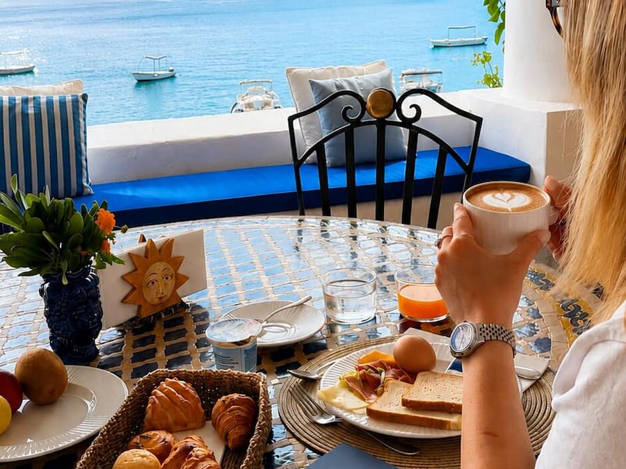 Desayuno buffet incluido todos los días