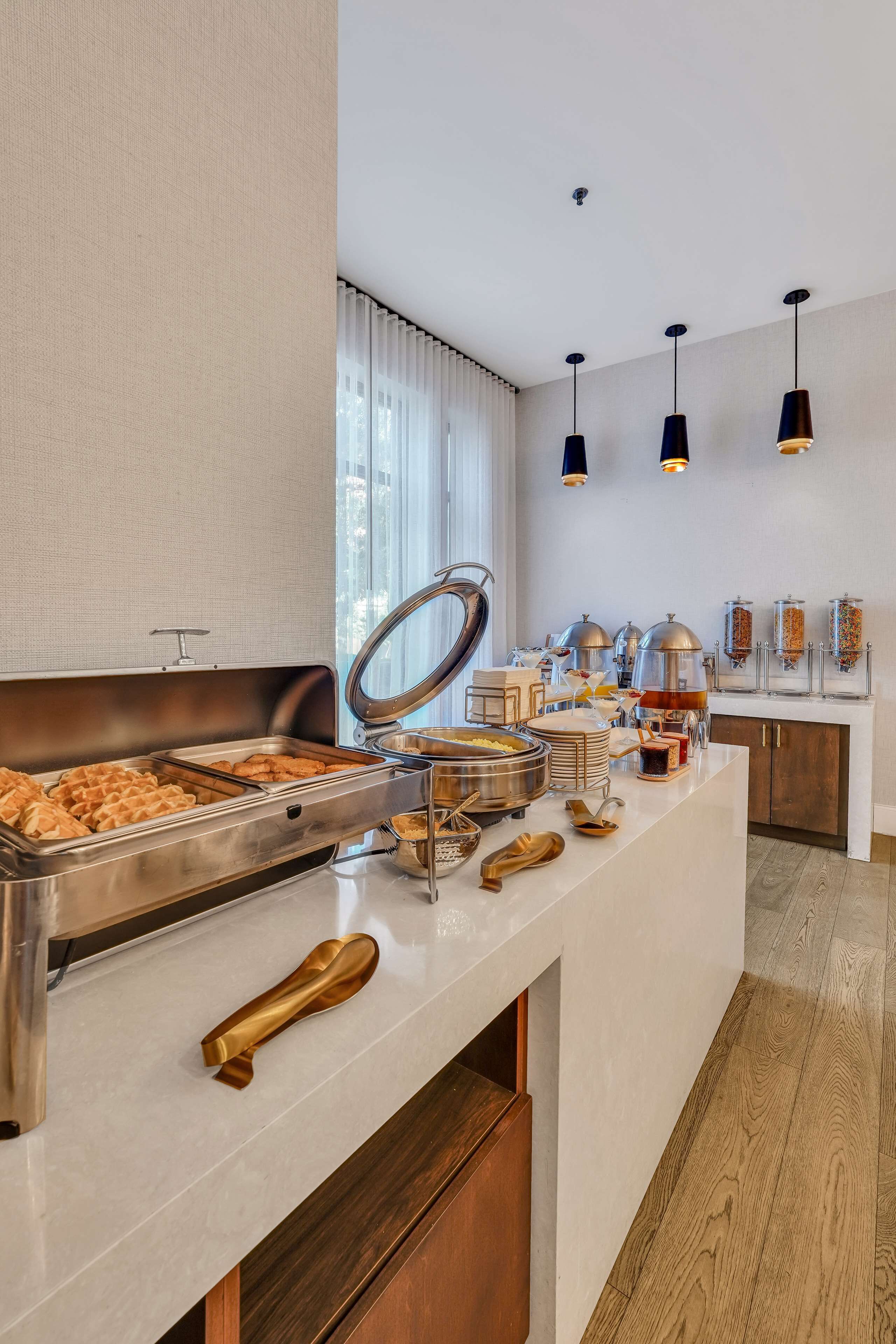 Photo - The Bluff Savannah Historic District, Tapestry by Hilton