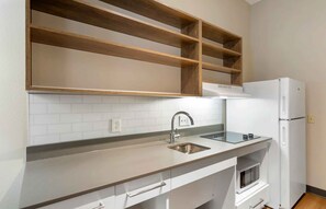 Studio, 1 Queen Bed, Non Smoking | Private kitchen | Full-sized fridge, microwave, stovetop, coffee/tea maker - Extended Stay America Premier Suites Nashville Vanderbilt (Nashville)