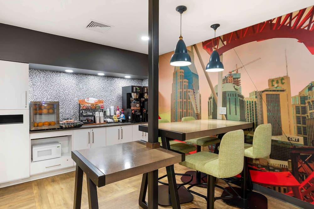 Extended Stay America Premier Suites Nashville Vanderbilt