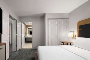 Premium bedding, down comforters, desk, laptop workspace