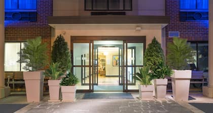 Holiday Inn Express Hotel & Suites Easton by IHG
