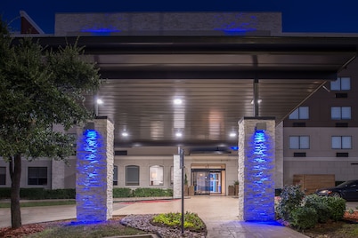 Holiday Inn Express Hotel & Suites Mesquite by IHG