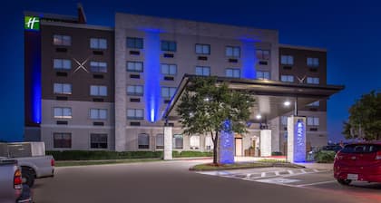 Holiday Inn Express Hotel & Suites Mesquite by IHG