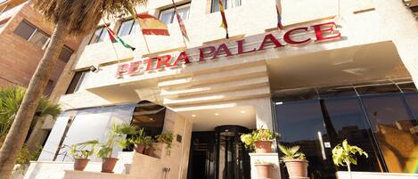 EntrĂ©e de lâhĂ©bergement