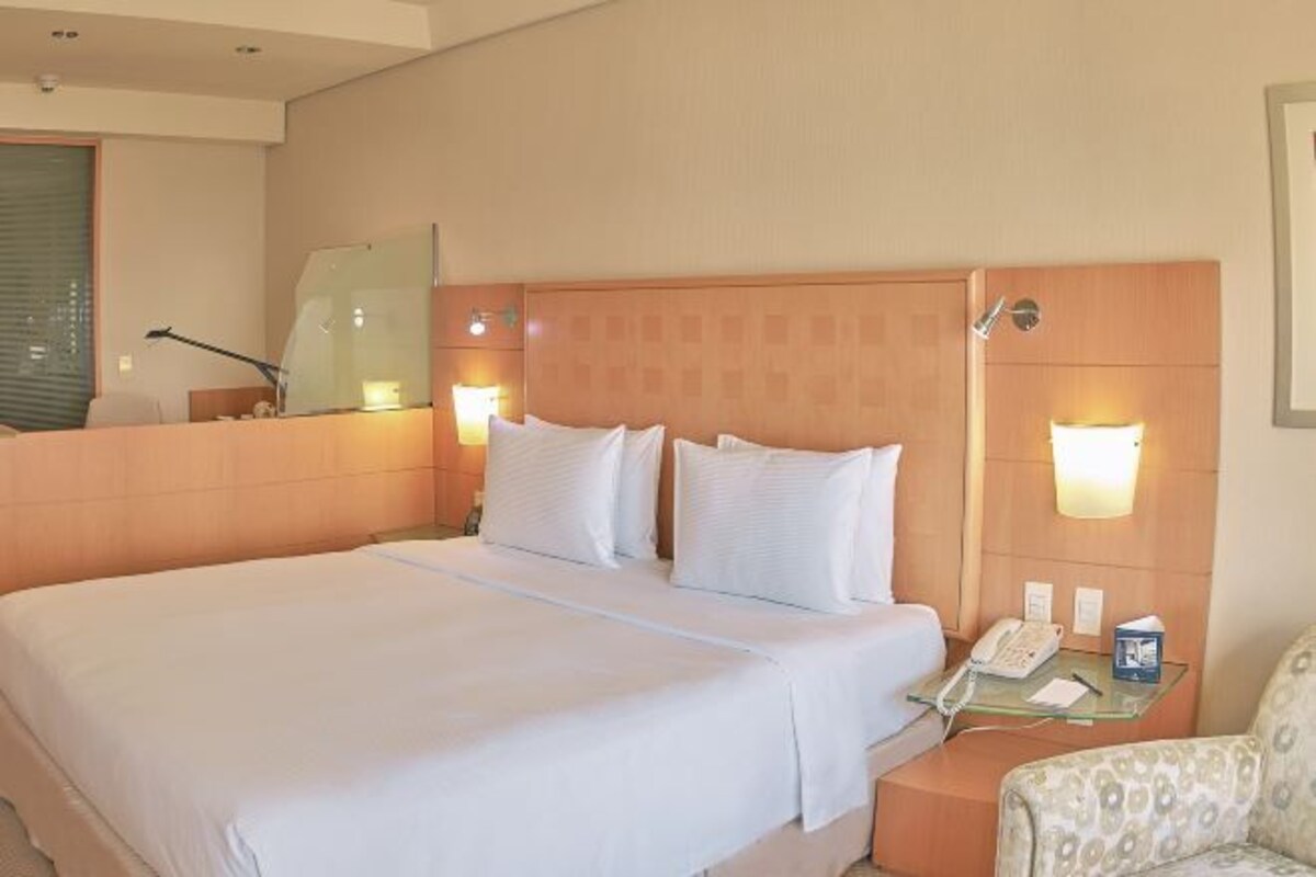 1 bedroom, minibar, in-room safe, desk
