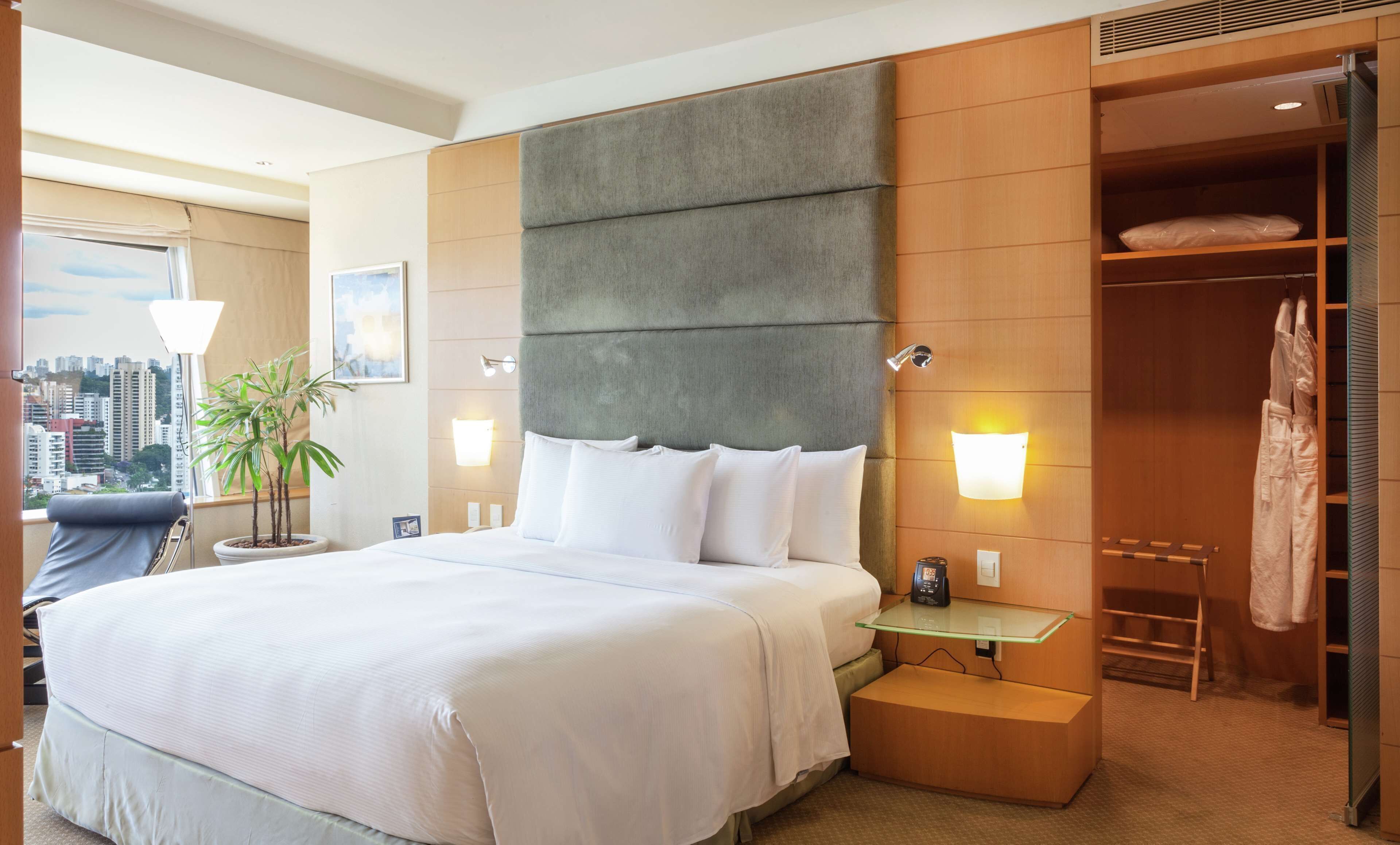 1 bedroom, minibar, in-room safe, desk