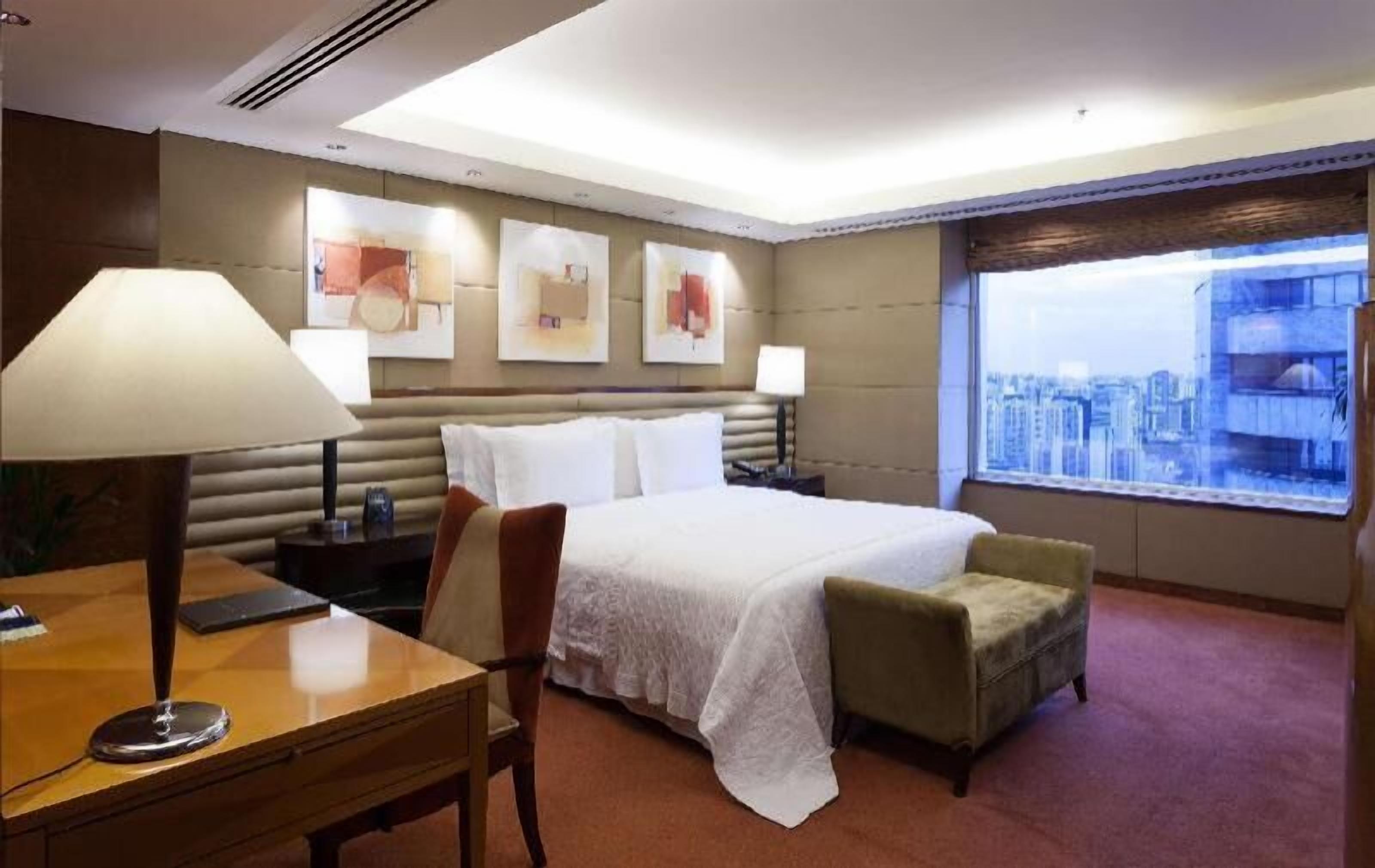 1 bedroom, minibar, in-room safe, desk