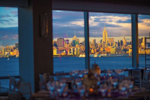 Hyatt Regency Jersey City on the Hudson