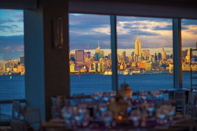 Hyatt Regency Jersey City on the Hudson