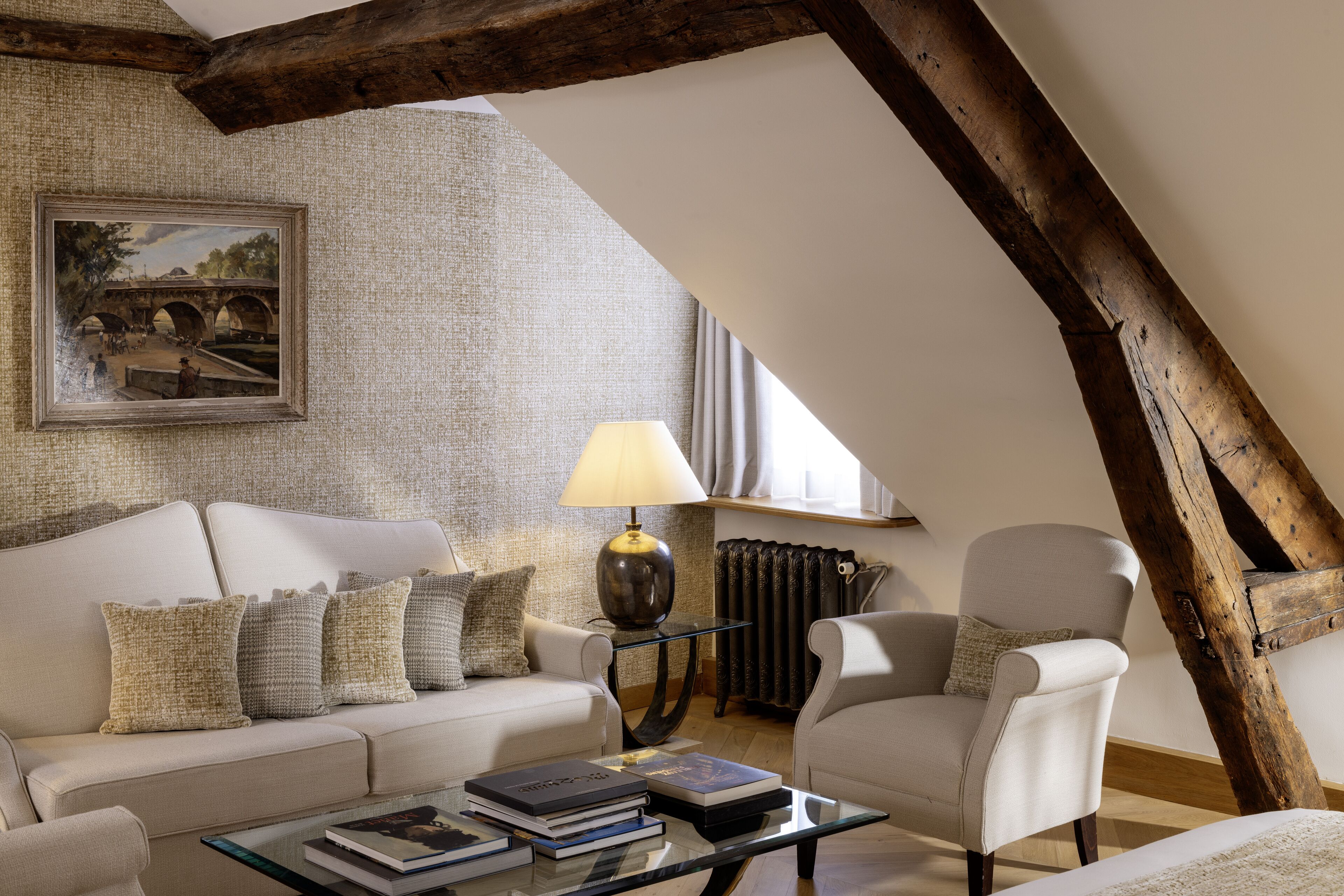 suite | 1 bedroom, hypo-allergenic bedding, pillow-top beds, minibar