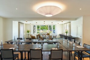 Meeting facility - The Tides Inn (Irvington)