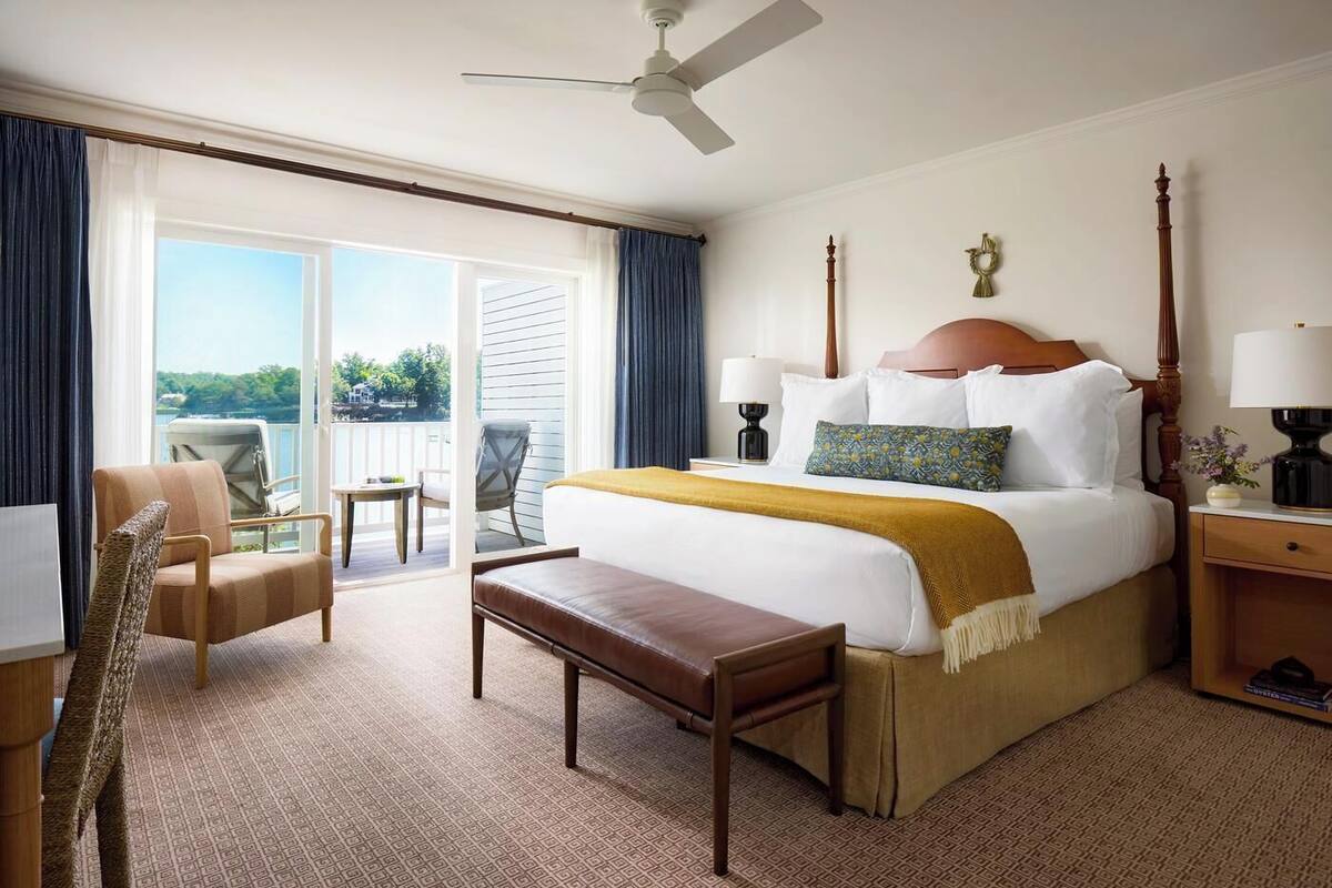 Premium-Zimmer, 1 King-Bett, Balkon | Bettwäsche aus ägyptischer Baumwolle, hochwertige Bettwaren