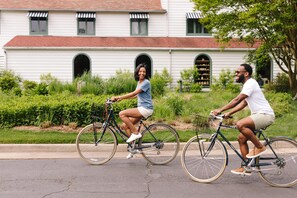 Bicycling - The Tides Inn (Irvington)