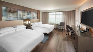 Camas com colchões pillow-top, cofres nos quartos