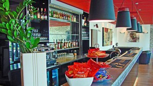 Bar (di hartanah)