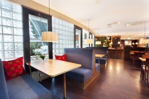 Bar (on property) - Break Sokos Hotel Eden (Oulu)