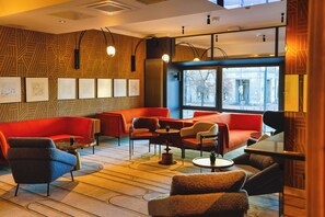 Ofrece desayunos, almuerzos y cenas