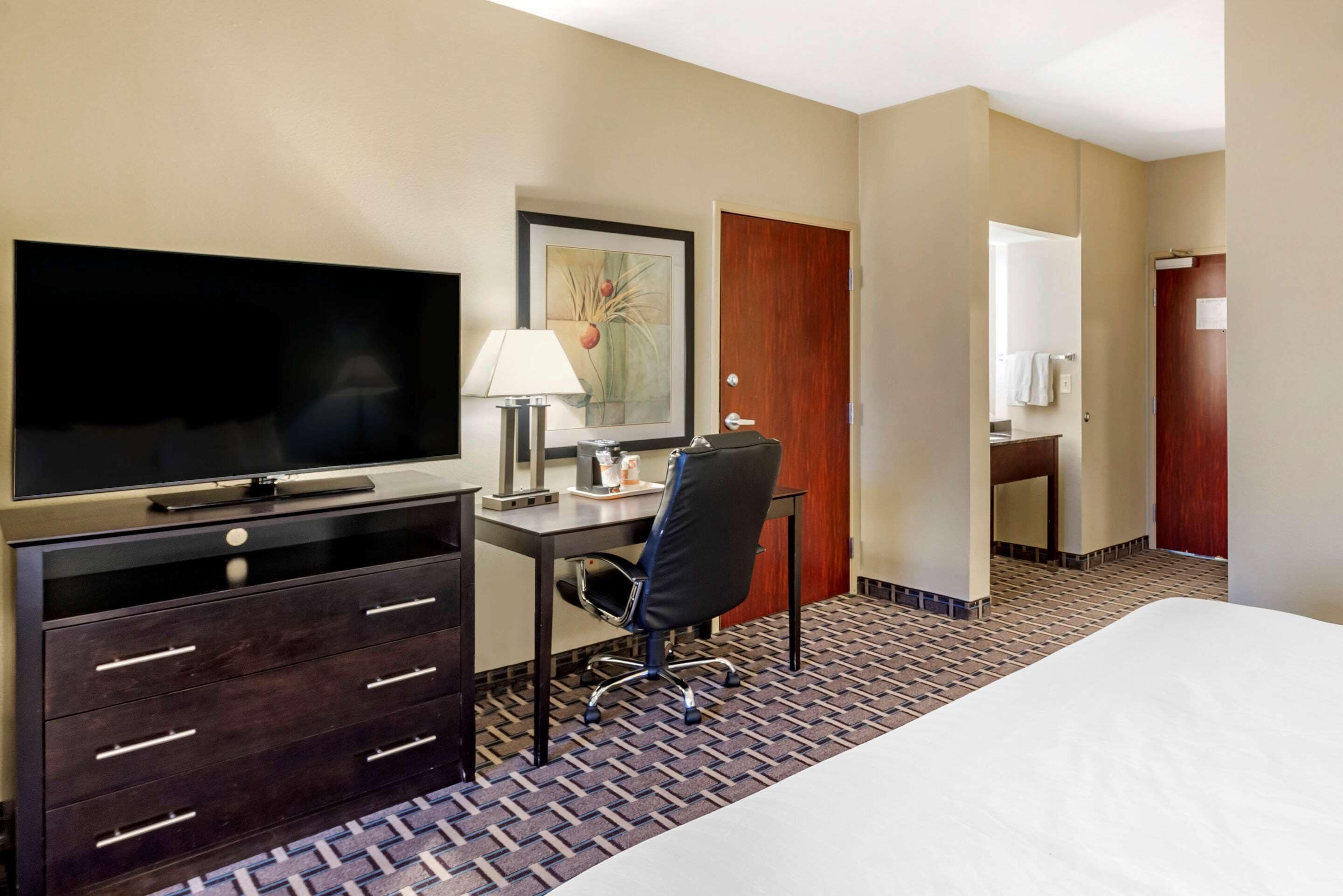 suite, 1 king bed with sofa bed, accessible, non smoking | premium bedding, desk, laptop workspace, blackout curtains