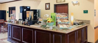 Springwood Suites Houston Iah - Beltway 8